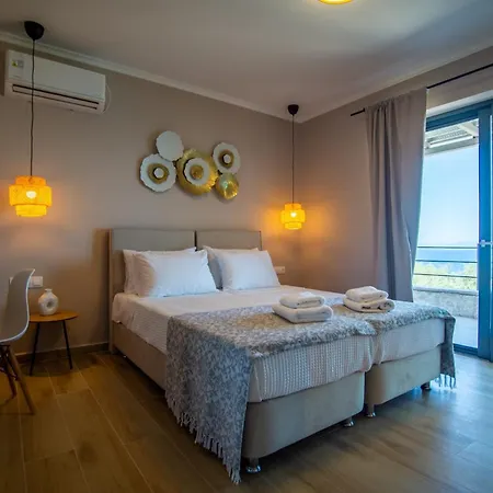 Kaminia Blue Villa *