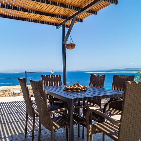 Villa Kaminia Blue Tsoukaládhes