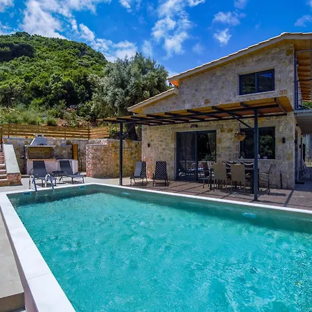 Villa Kaminia Blue Tsoukaládhes